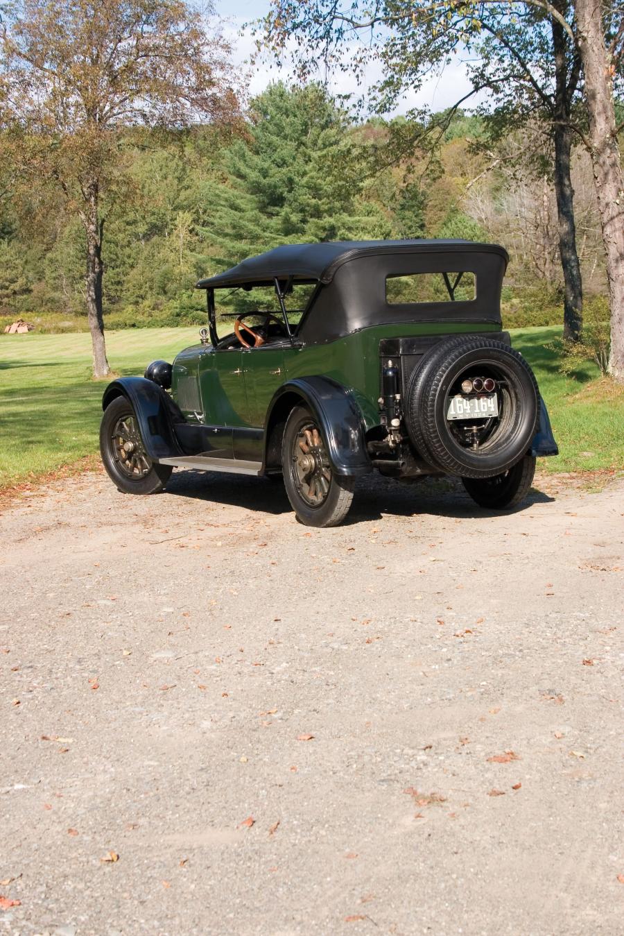  Cadillac V63 Phaeton 1924 года  (фото 12 из 13)